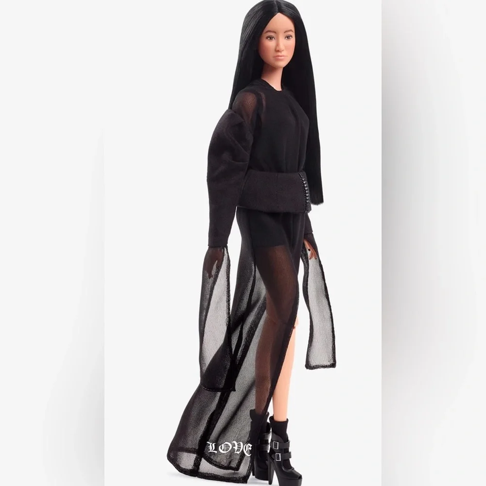 Barbie Signature Vera Wang